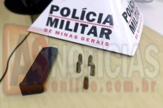 ROCCA apreende menor, carregador de pistola 9 mm e munições no bairro São Bento em Itabira	