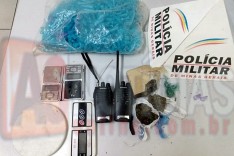 Novamente a ROCCA apreendeu maconha rádios HTs e pinos no Jardim das Oliveiras em Itabira