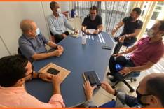 Reunião com vereadores esclarece anulação de contratos de concessão de terrenos