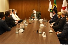 Presidente Gilson Lemes recebe prefeitos do Movimento 100+