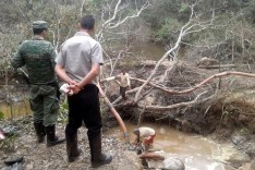 Policiais de Meio Ambiente novamente fecha um garimpo clandestino  em Barão de Cocais 