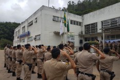 Militares e servidores que se destacaram no ano passado são homenageados em Monlevade