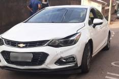 PM é acionada depois que uma briga de trânsito termina em acidente entre dois veículos