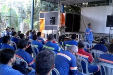 Com André Viana à frente, Sindicato Metabase realiza assembleia em Conceição do Mato Dentro