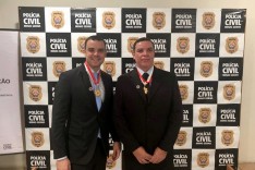 Policia Civil: Medalha Distinção Policial em Solenidade Servidores em Itabira são agraciados 