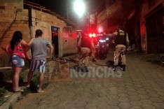 Jovem é morto a tiros por indivíduos em moto em frente residencia no bairro Jardim das Oliveiras	em Itabira 