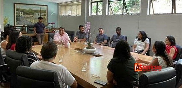 Heraldo se reune com ATAs para discutir a PL que estabelece o Plano de Cargos	